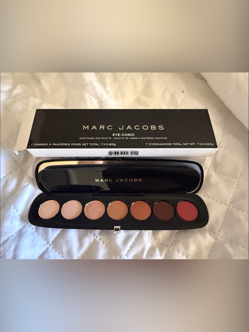 Marc Jacobs Eyeshadow Palette in Neutral Browns, Rose and Pink